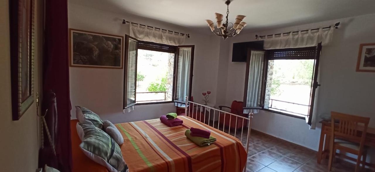 Casa Rural Al-Mofrag Y Apartamentos El Mirador De Monfrague Villarreal de San Carlos Zewnętrze zdjęcie